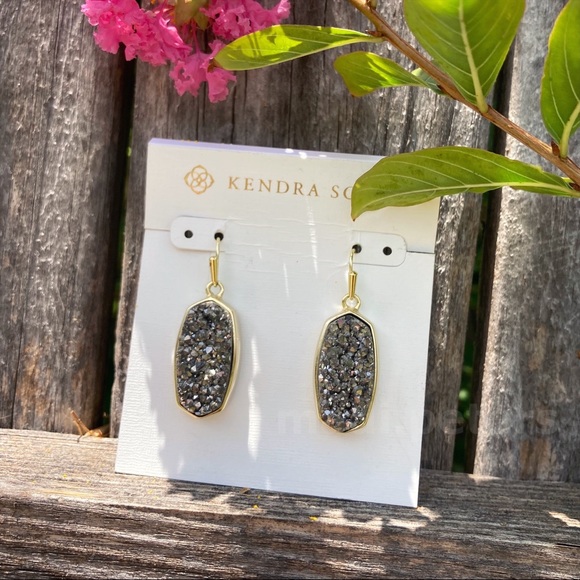 Kendra Scott Danay Earrings in Platinum Drusy - Picture 3 of 8